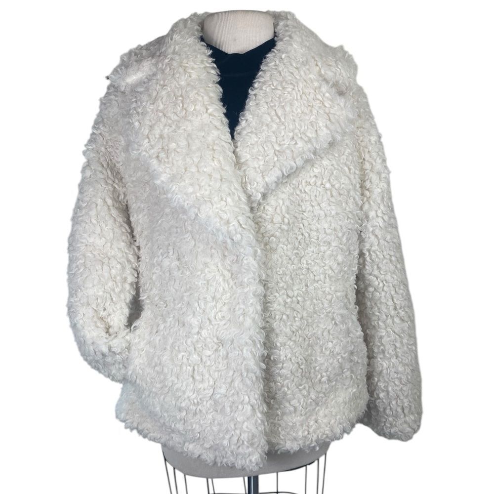 NEW Michael Kors L Faux Sherpa coat “ Fall 2024” medium length ivory